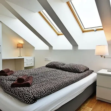 Domillion Penthouse 2bdr 2bath P364a 维尔纽斯