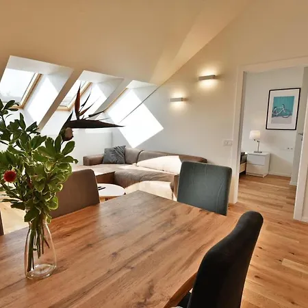 Domillion Penthouse 2bdr 2bath P364a 维尔纽斯